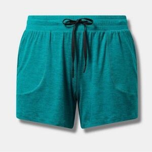 NWT Torrid Super Soft Performance Jersey Active Shorts